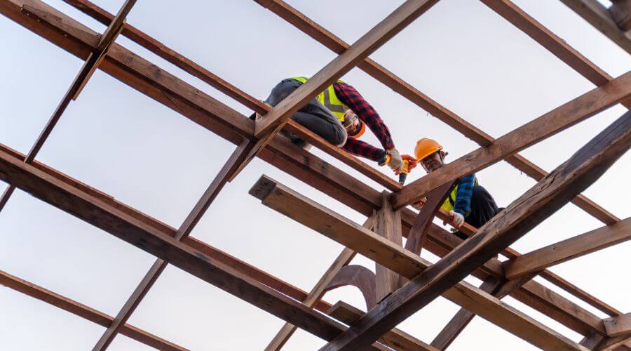 Professional gutter cleaning services in Hamersville, OH